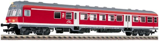Local controlcab Passenger car in traffic red livery 2nd class with bicycle compartment type Bdnrzf477<br /><a href='images/pictures/Fleischmann/5646.jpg' target='_blank'>Full size image</a>